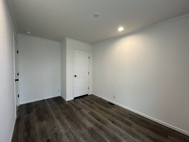 Building Photo - 7 Sandpiper Ln