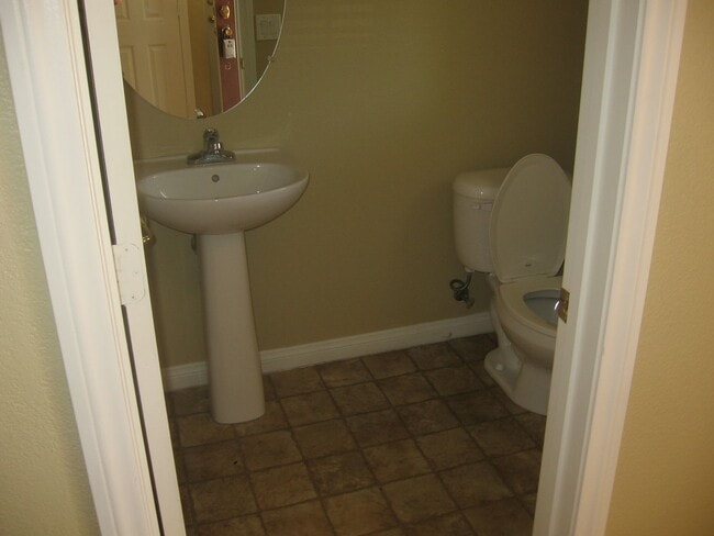 Building Photo - 7304 Camden Pine Ave