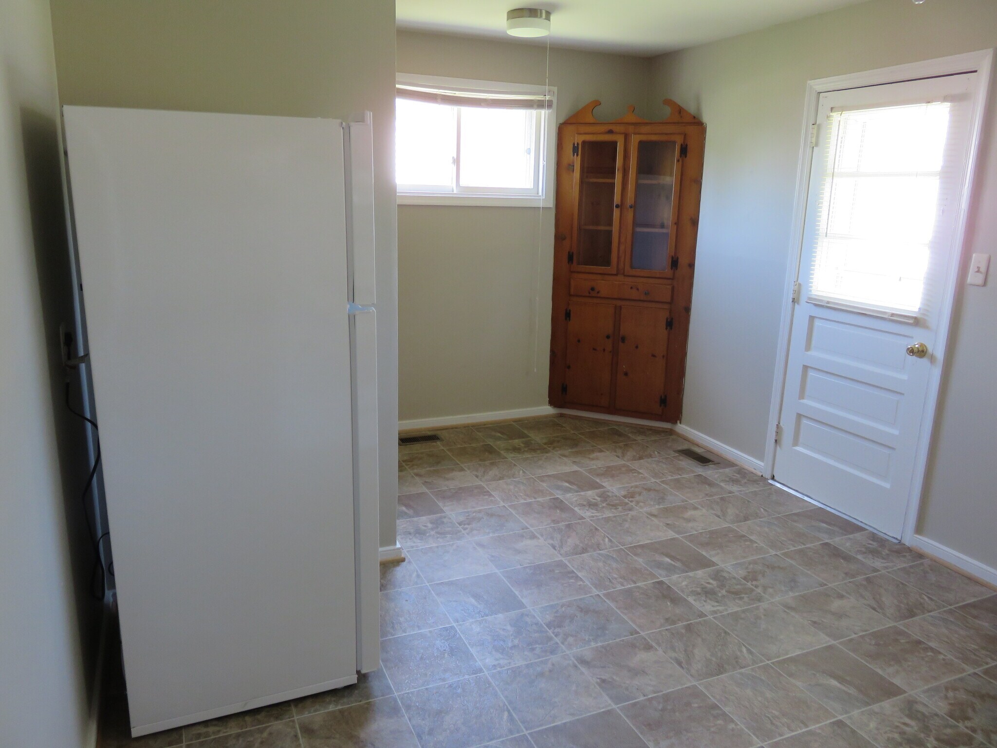 Building Photo - 4824 Belle Glade Dr