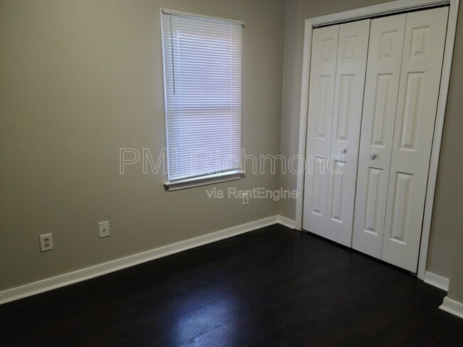 Building Photo - 1500 Tackley Pl