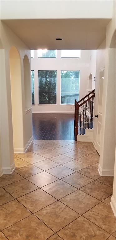 Building Photo - 12517 Calistoga Way