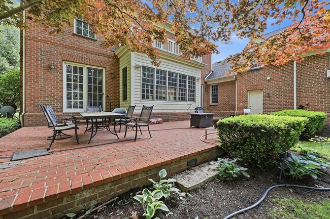 Building Photo - 7410 Ratchford Ct