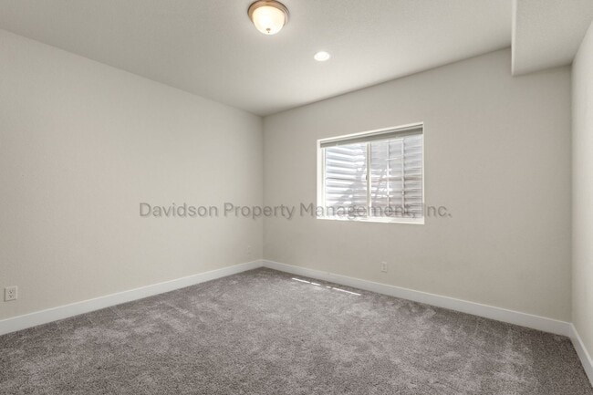 Building Photo - Gorgeous 3 Bedroom House in Wolf Ranch
