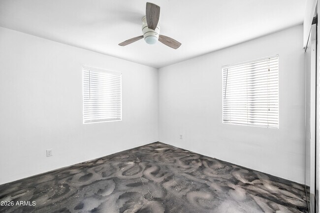 Building Photo - 3601 N 15th Ave