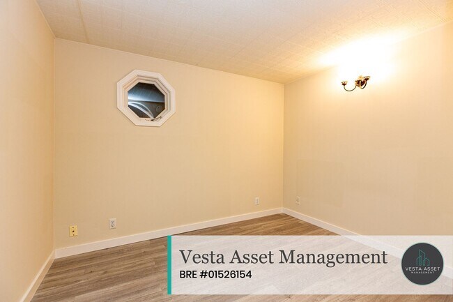 Building Photo - 1938-1940 Jefferson St