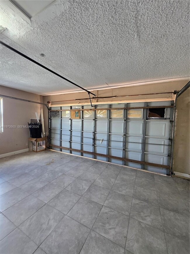 Building Photo - 10805 SW 165th Terrace