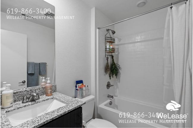 Building Photo - 35152 Grove Trl