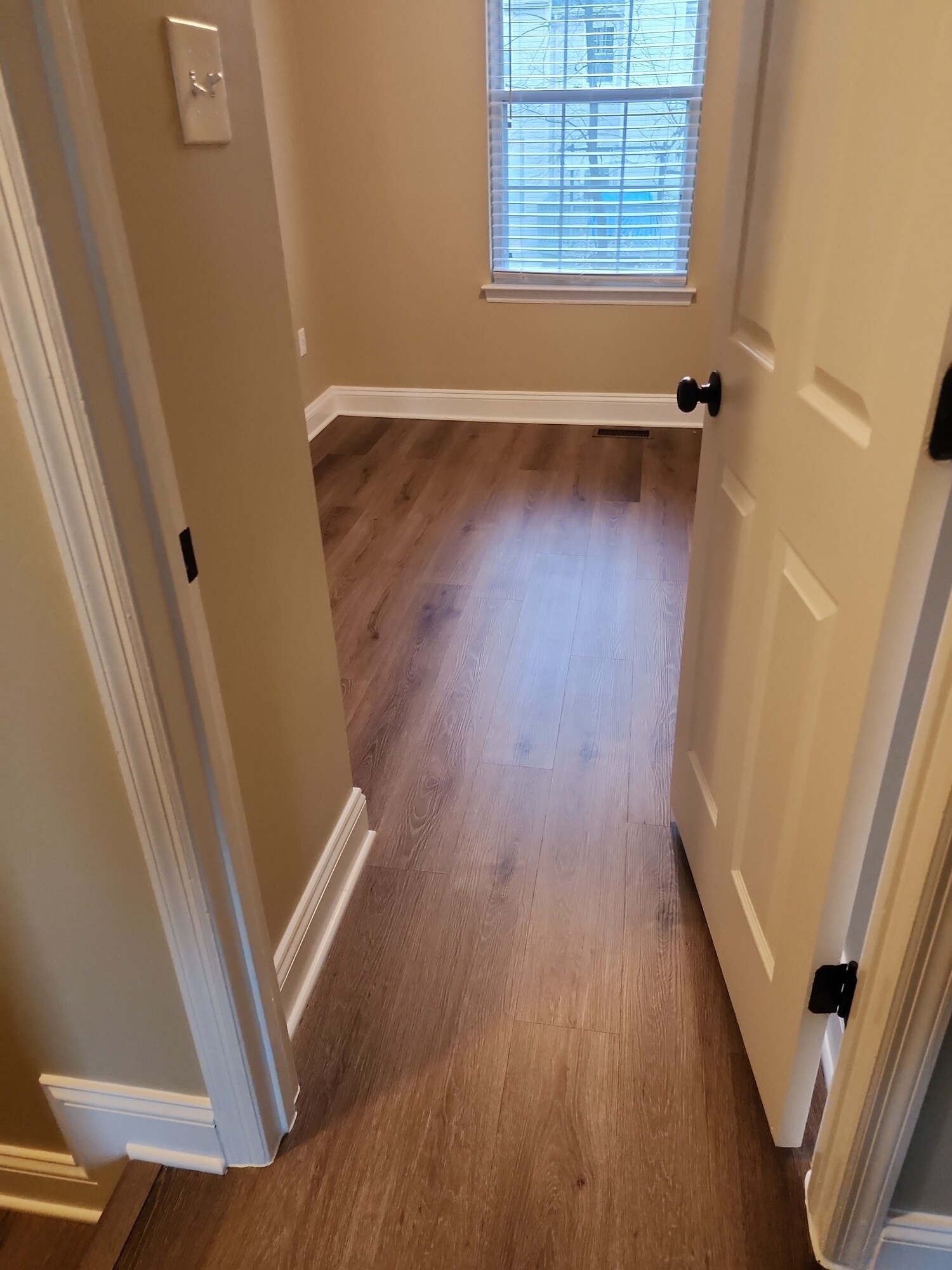 Building Photo - 9308 Gordon Ct