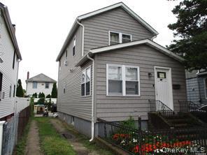 Primary Photo - 34 Monroe St