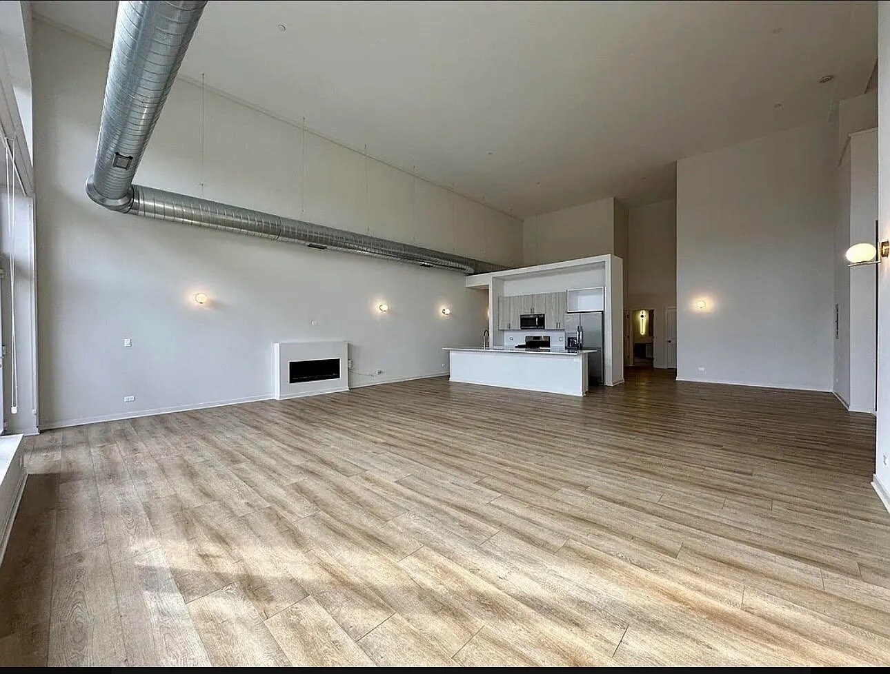 Building Photo - 3207 N Narragansett Ave