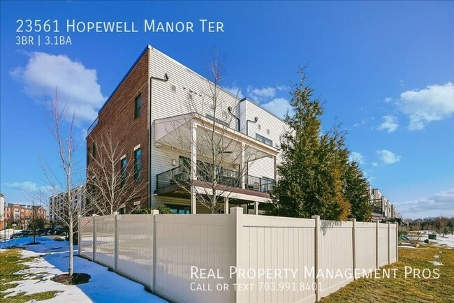 Building Photo - 23561 Hopewell Manor Terrace