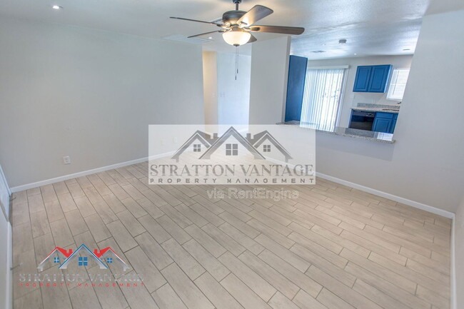 Building Photo - 11033 N Geronimo Dr