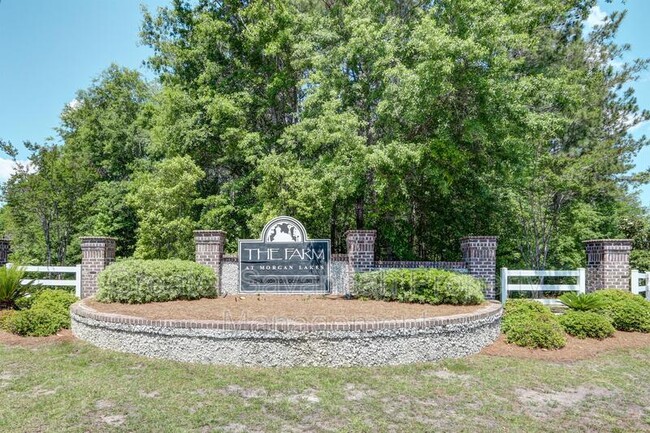 Building Photo - 132 Rocking Horse Ln