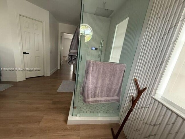 Building Photo - 6901 NW 112th Ave