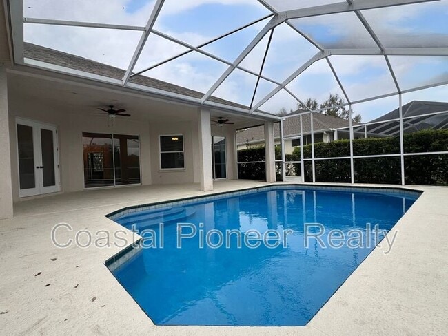 Building Photo - 18111 Sugar Brooke Dr