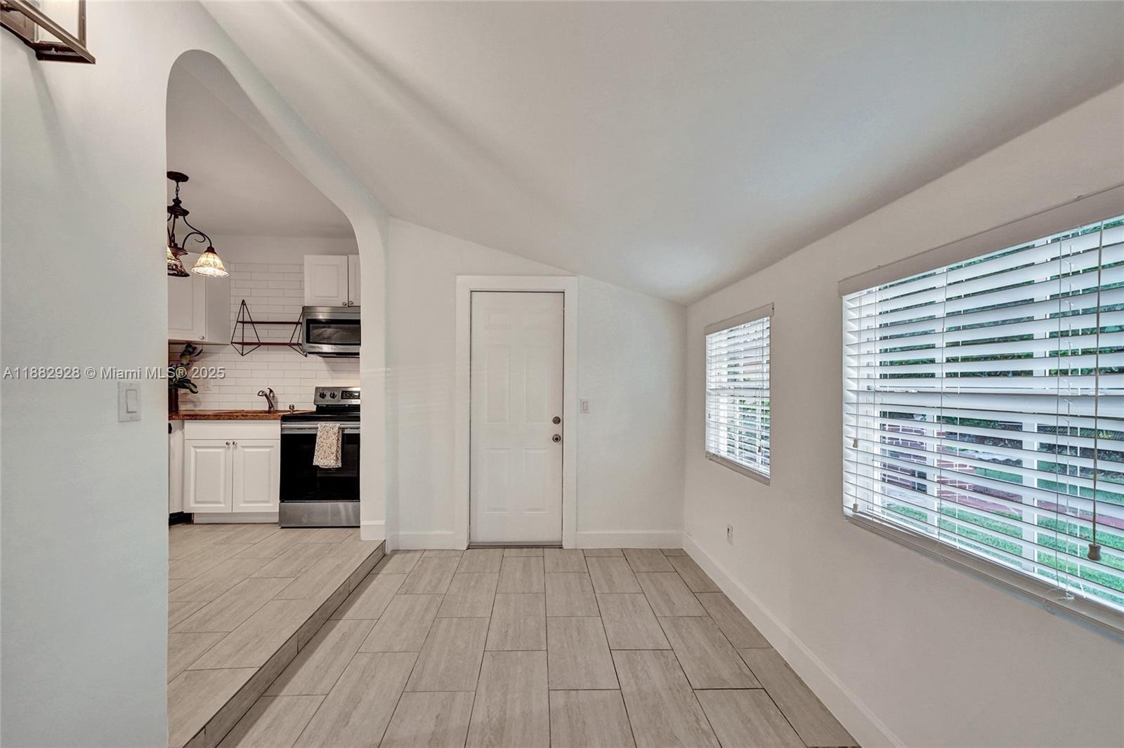 Building Photo - 4718 NW 15th Ave