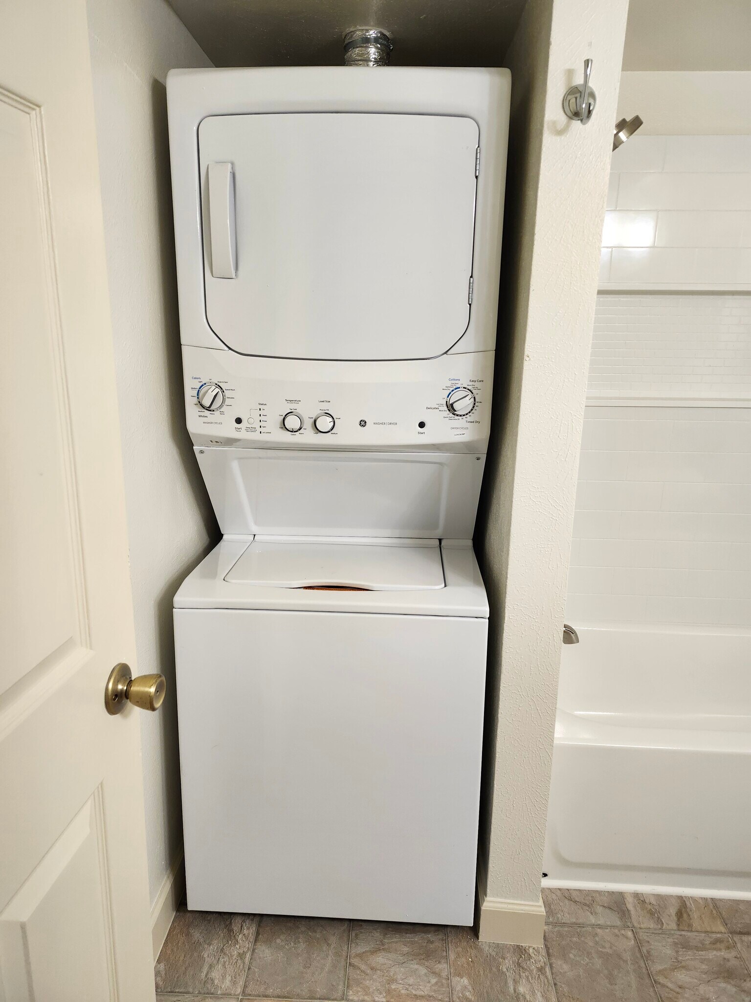 Building Photo - 20 S Boulder Cir