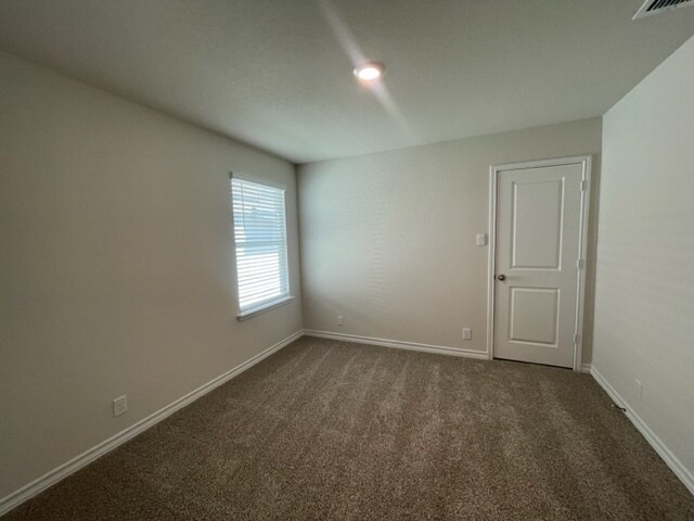 Building Photo - 4863 Sulphur Trce