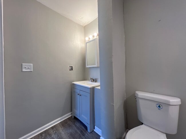 Building Photo - Baltimore Estate