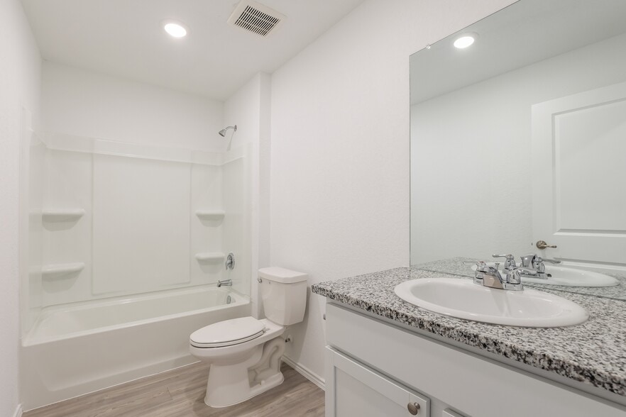 Building Photo - 4522 Emma Way