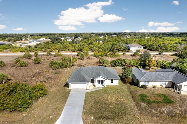 Building Photo - 375 Denver Dr