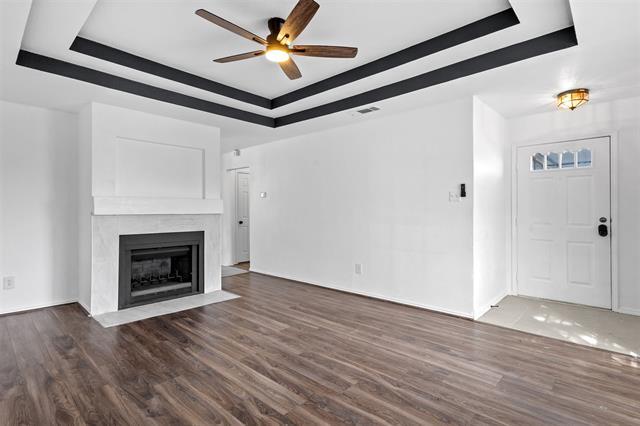 Building Photo - 5349 Northridge Blvd