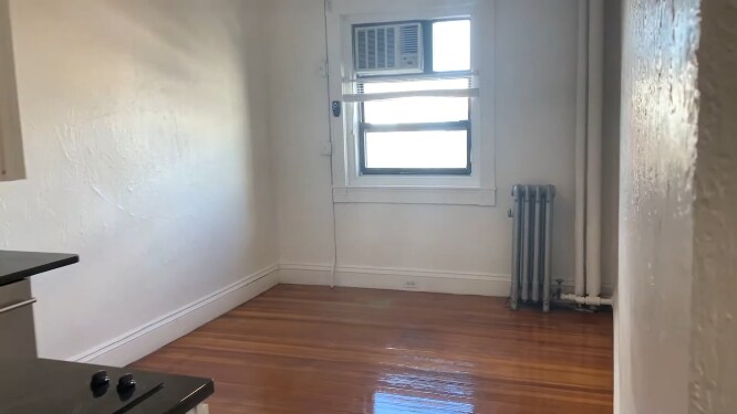 Building Photo - 20 Westland Ave