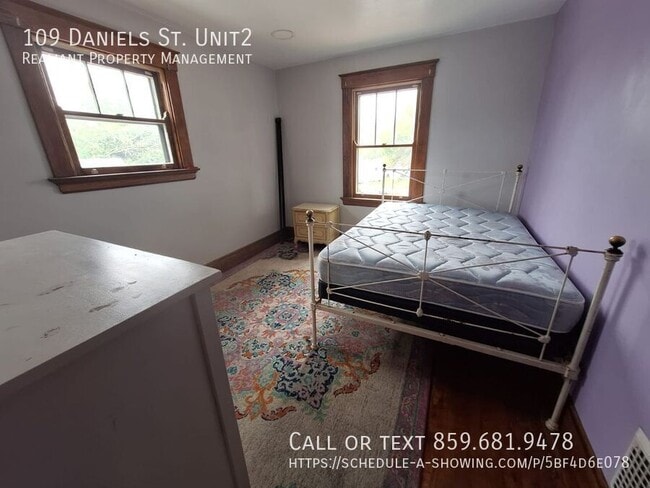 Building Photo - 109 Daniels St