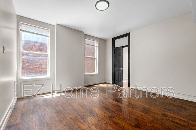 Building Photo - 3148 Nebraska Ave