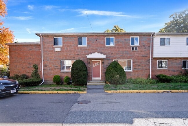 Building Photo - 41 Bishop Dr