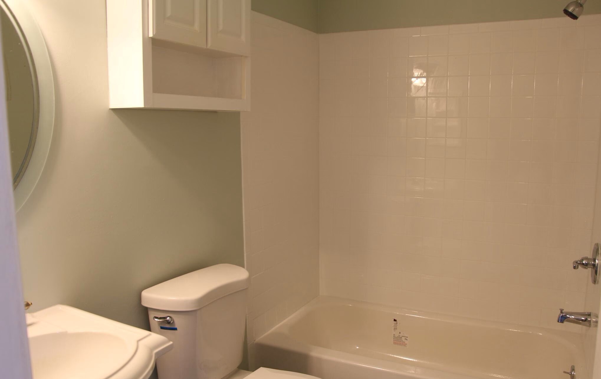 Building Photo - 2678 Glengyle Dr