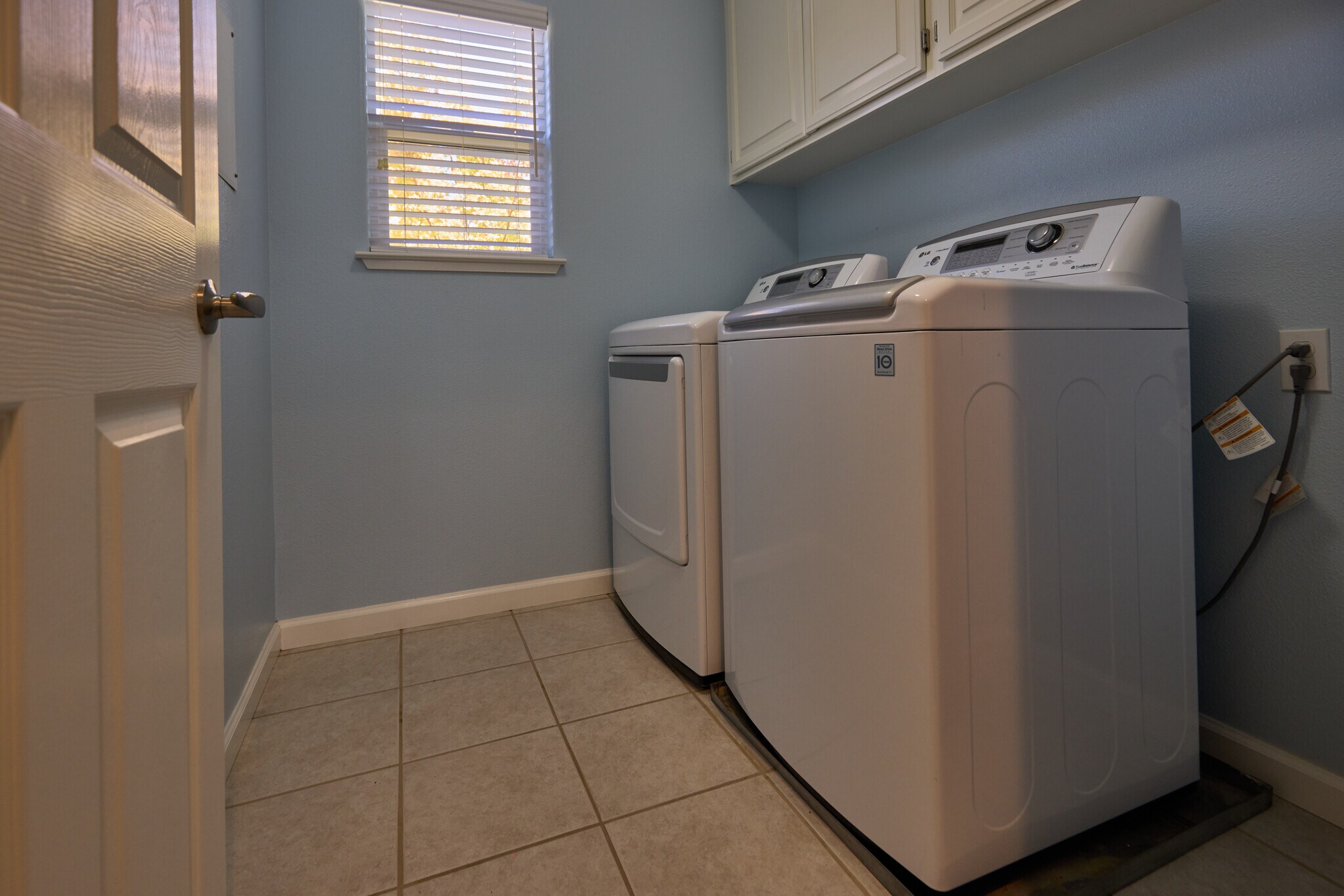 LaundryRoom - 10 Summerbrooke Cir
