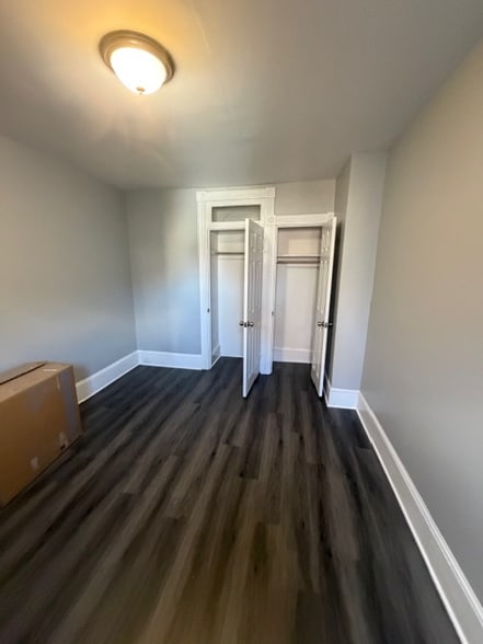 Building Photo - 409 S Shippen St