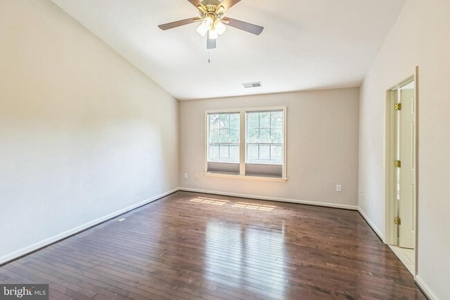 Building Photo - 5907 Trumpet Sound Ct