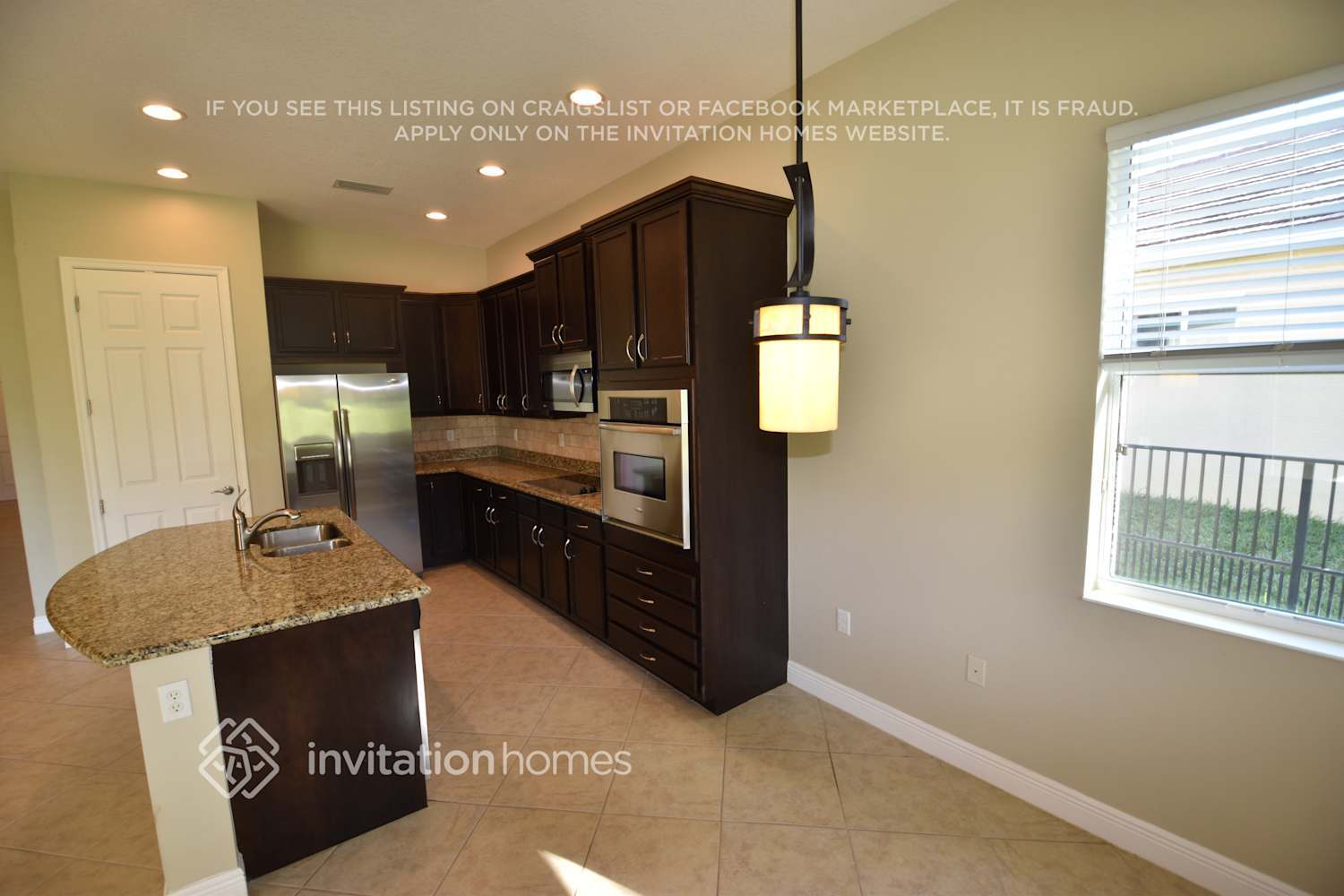 Building Photo - 2116 Belcara Court