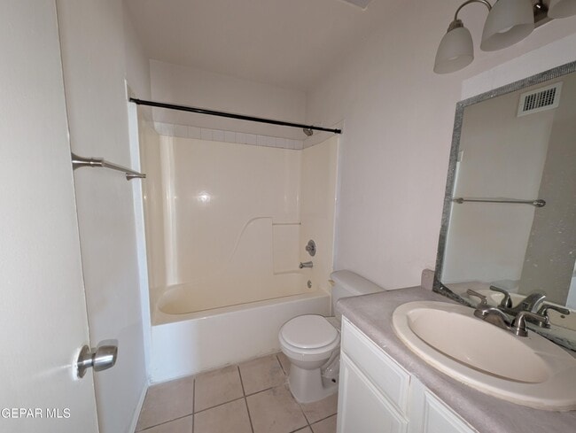 Building Photo - 5857 W Valley Cir