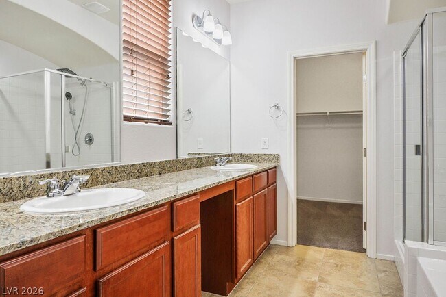 Building Photo - 4032 Little Bay Ave