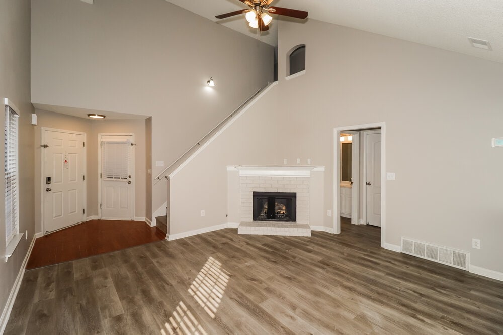 Building Photo - 9137 Cinderhill Cove E
