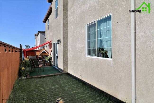 Building Photo - 671 Mission De Oro Dr