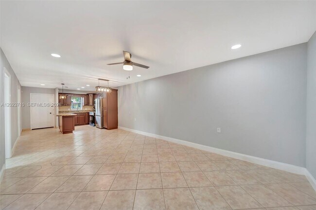 Building Photo - 11640 NW 39th St