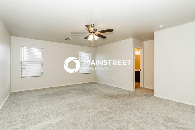 Building Photo - 4 Bedroom Pet-Friendly Home in TUCSON, AZ ...