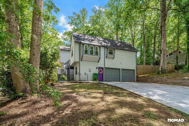 Building Photo - Charming 2BR Duplex in Stone Mountain