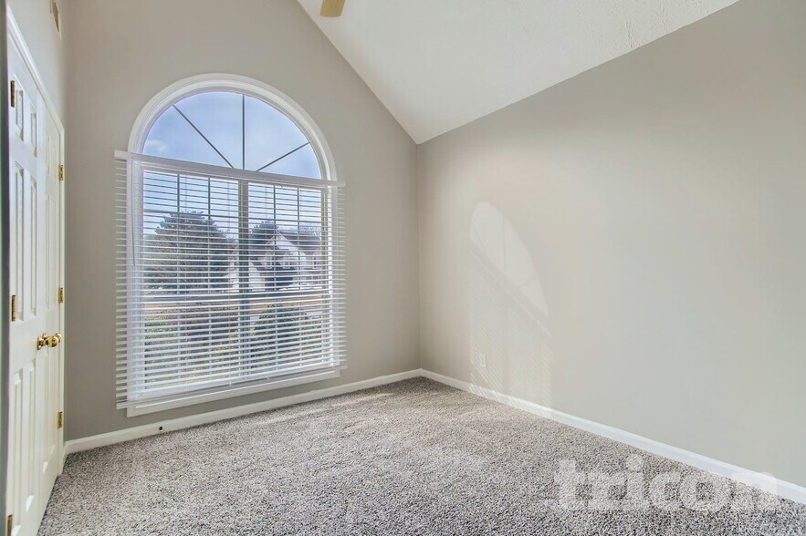 Building Photo - 1291 Ohara Dr