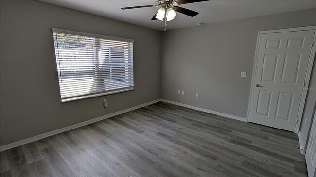 Building Photo - 10912 SW 69th Cir