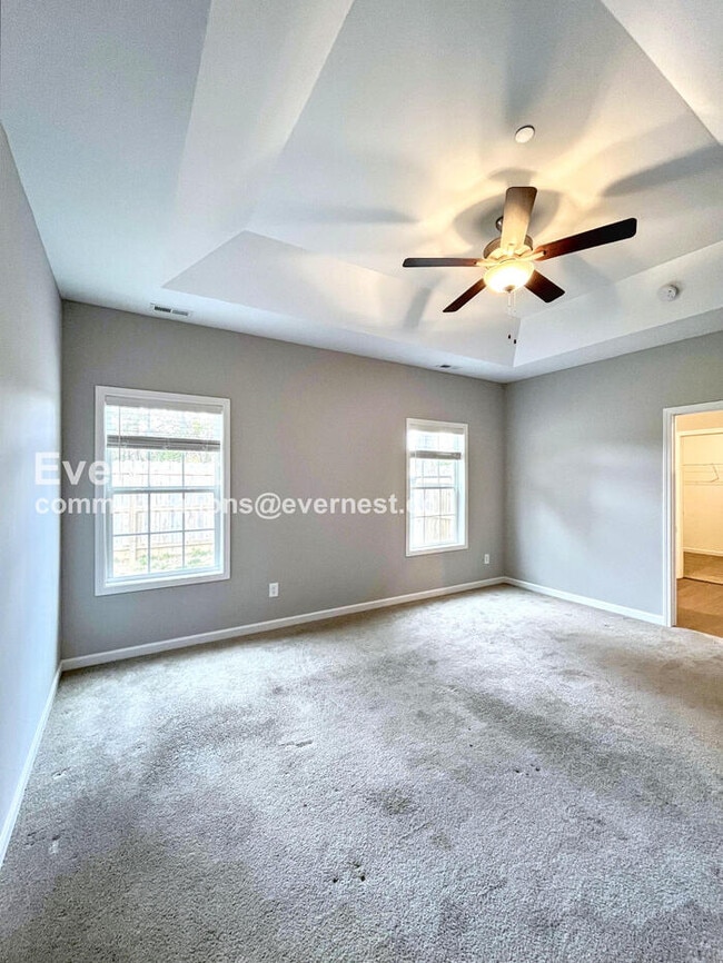 Building Photo - 1413 Pipeline Ave