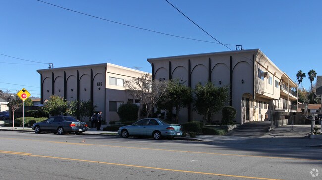 Building Photo - 612-616 San Pascual Ave