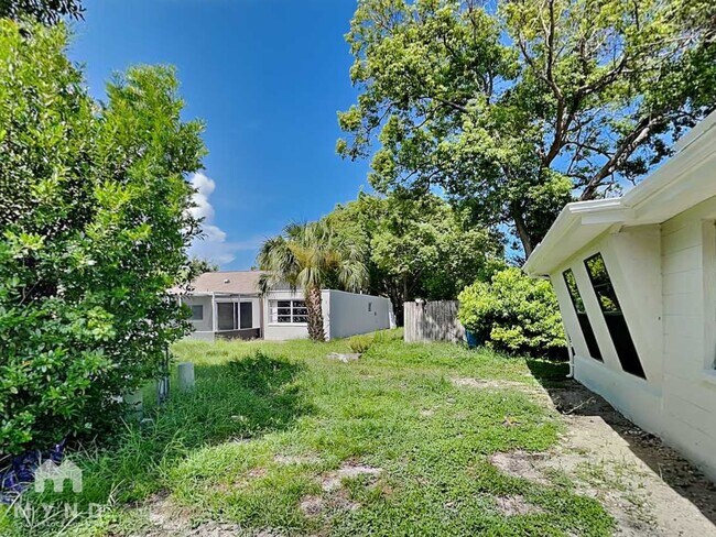 Building Photo - 3448 Norland Ct