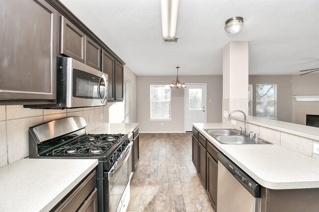 Building Photo - 4546 Newhope Terrace Ln