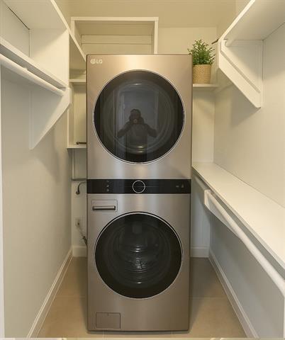 Building Photo - 5311 Fleetwood Oaks Ave