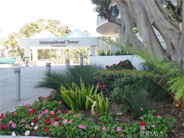 Primary Photo - 700 E Ocean Blvd